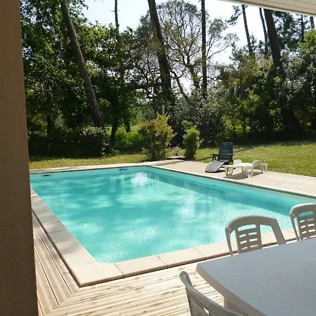 Avec Piscine Privee - 10 Pers. - Fr-1-878-15
